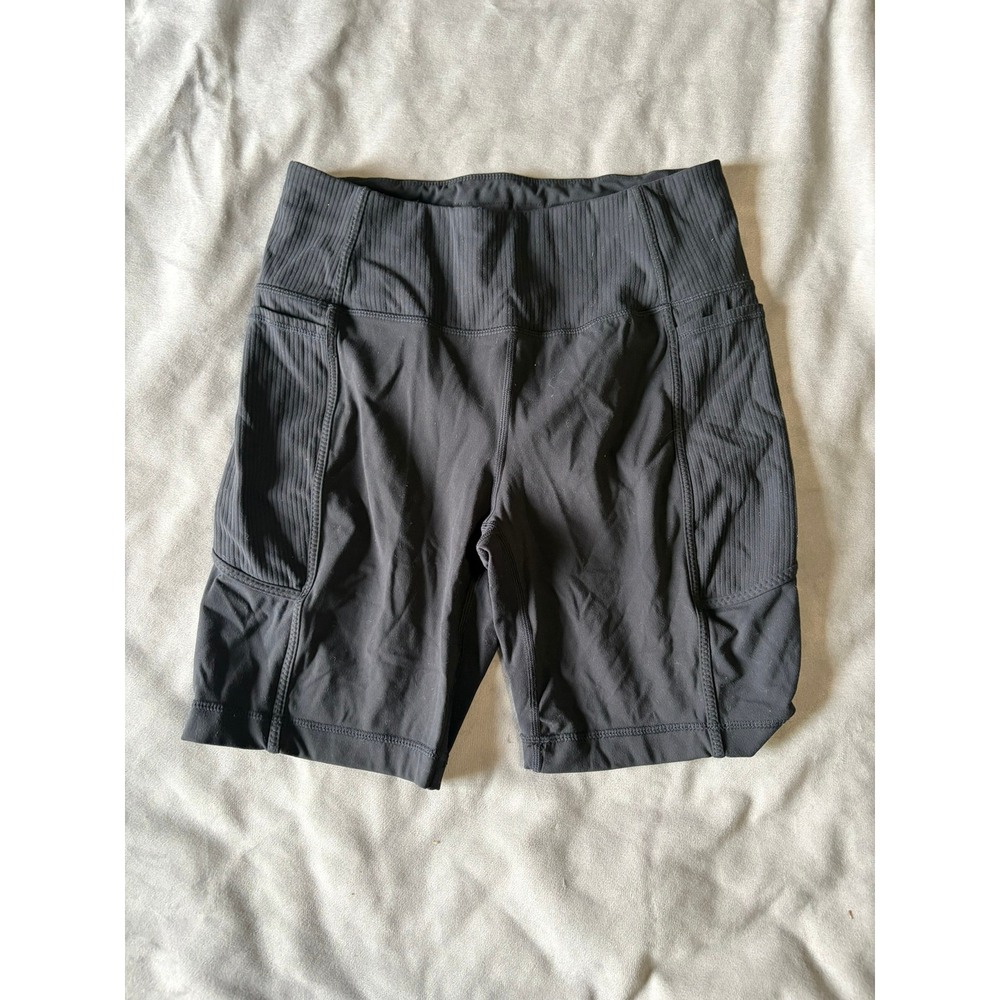 Mondetta Performance Luxury Black Ribbed High Waist Biker Shorts Pockets Women